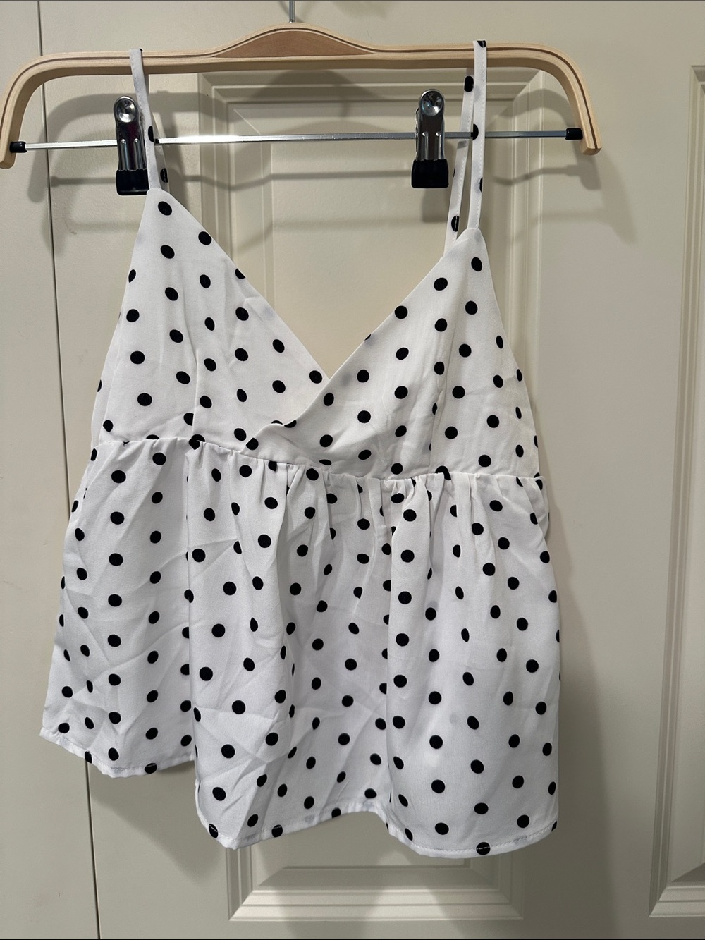 SHEIN White & Black Polka Dot Sleeveless Tank Top